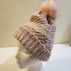 Pom pom beannie Winter hat OS